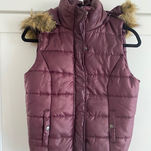 Puffer vest - Picture 1 of 3